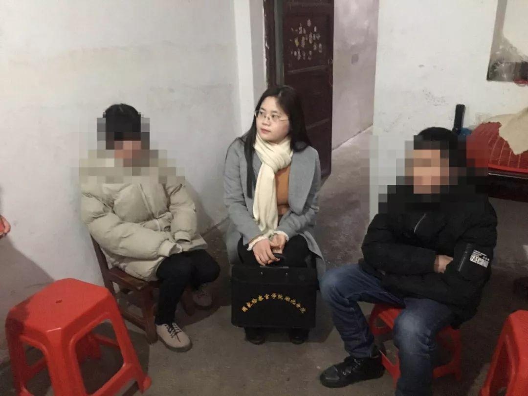 嘉鱼诉讼离婚律师电话及离婚诉讼中的法律支持与解析